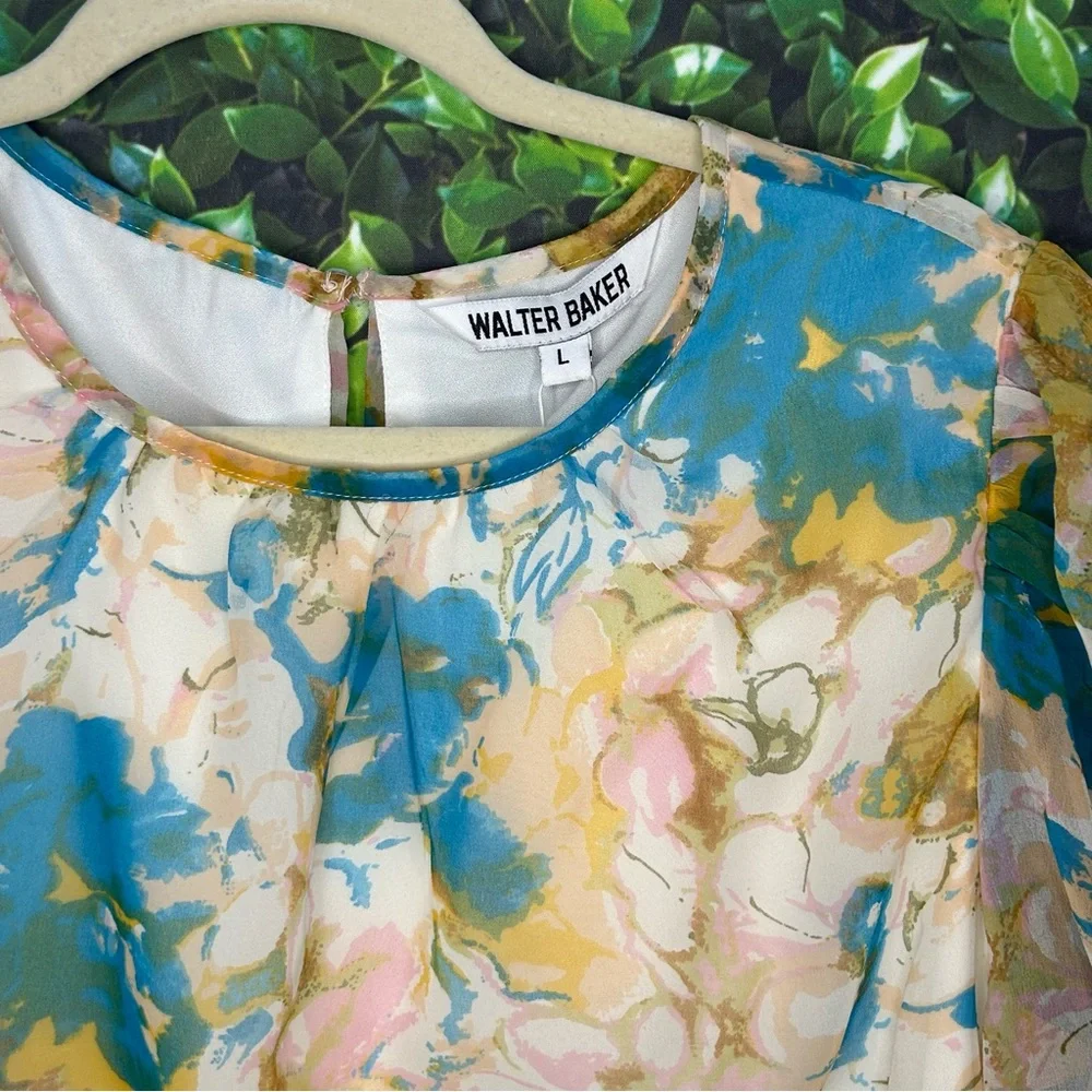 NWT WALTER BAKER pleated neckline cropped blouse women’s Large $178 - Picture 4 of 7